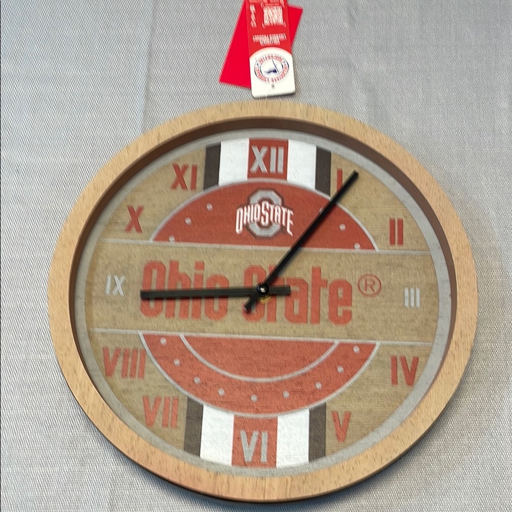 Wall Clock Ohio State with Red and Tan Design JP-130